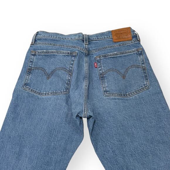 NEW Levi's Premium Wedgie Straight Distressed Jeans Womens Size 29 Medium Wash - Picture 6 of 10